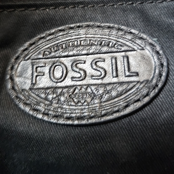 Fossil Pebbled Leather Crossbody/Shoulder Bag - Picture 9 of 9